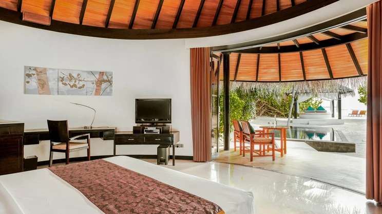 Deluxe Beach Villa With a Pool